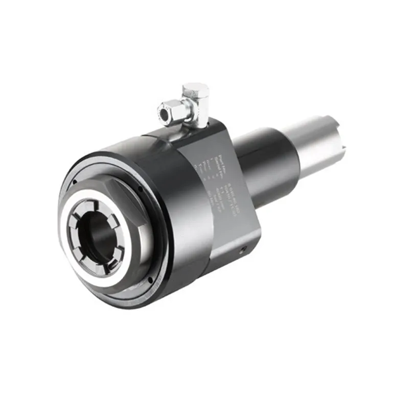 Ferramenta acionada axial